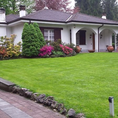 B&B Le Magnolie Carimate Kültér fotó